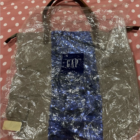 GAP Vintage brand new sequin blue stripe beige shoulder bag; zipper; super cute! - Picture 8 of 9